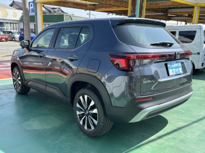 WR-V(ホンダ)登録済未使用車 後方