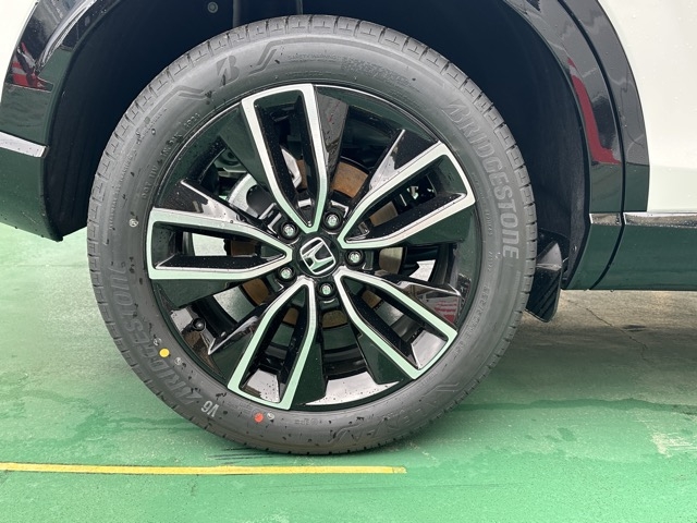 ヴェゼル(ホンダ)登録済未使用車 13