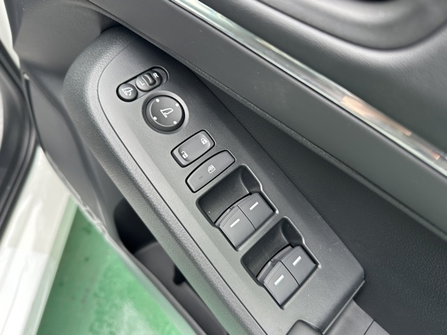 ヴェゼル(ホンダ)登録済未使用車 15
