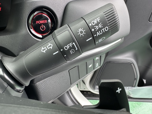 ヴェゼル(ホンダ)登録済未使用車 17
