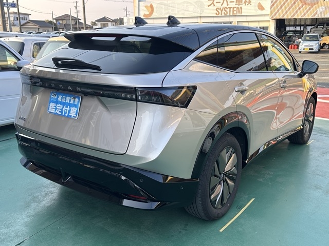 アリア(ニッサン)中古車 9