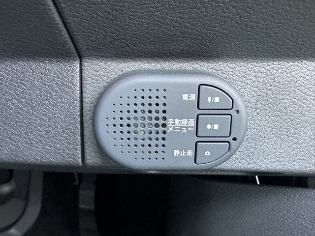 アリア(ニッサン)中古車 12
