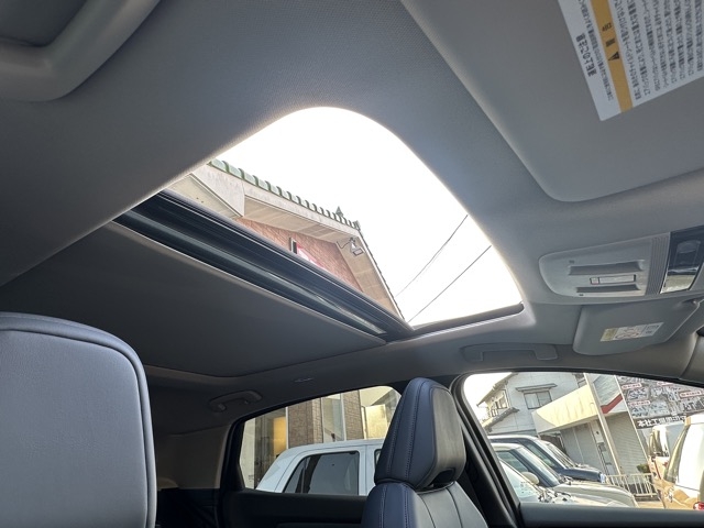 アリア(ニッサン)中古車 27