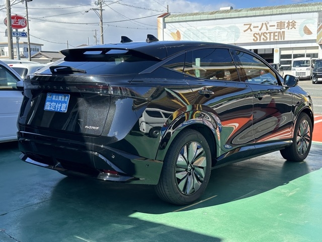 アリア(ニッサン)中古車 11