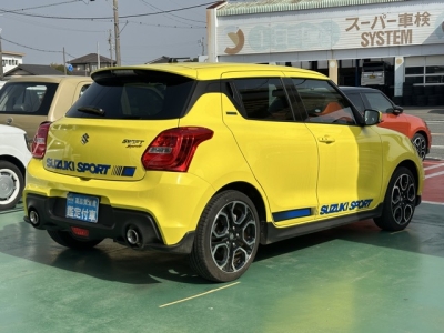 スイフトスポーツ(スズキ)中古車 内外装写真他２