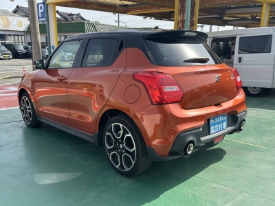 スイフトスポーツ(スズキ)中古車 後方