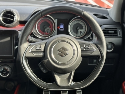 スイフトスポーツ(スズキ)中古車 内外装写真