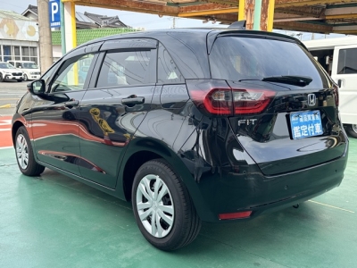 フィット(ホンダ)中古車 後方