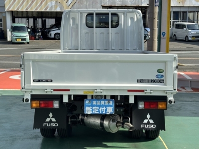 キャンター(三菱)レンタ登録済未使用車 内外装写真