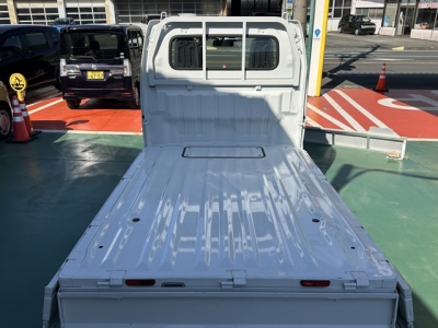 キャリートラック(スズキ)中古車 内外装写真他