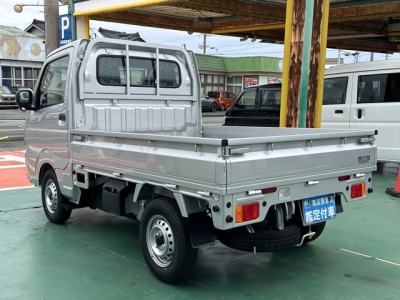 キャリートラック(スズキ)届出済未使用車 後方