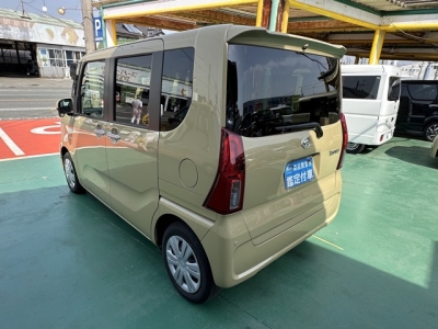 タント(ダイハツ)中古車 後方