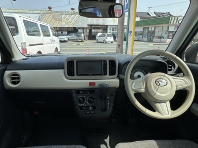 ミラトコット(ダイハツ)中古車 後席から見た前席