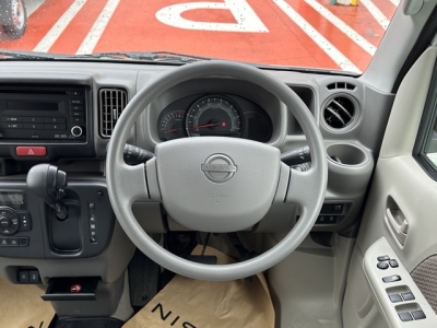NV１００クリッパー(ニッサン)中古車 内外装写真