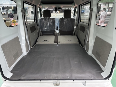 NV１００クリッパー(ニッサン)中古車 内外装写真他１