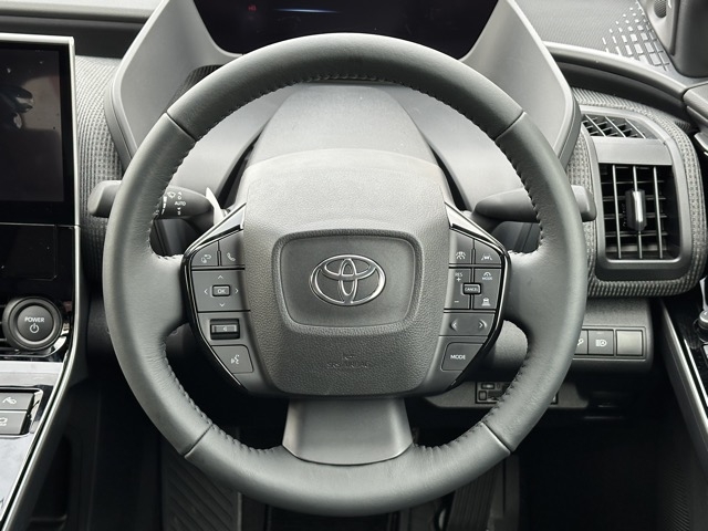 bZ4X(トヨタ)中古車 6
