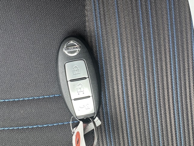 リーフ(ニッサン)中古車 20