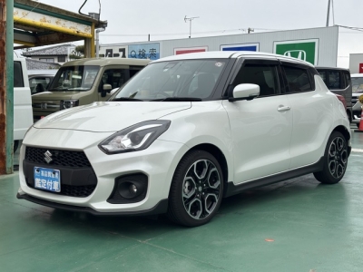 スイフトスポーツ(スズキ)中古車 前方