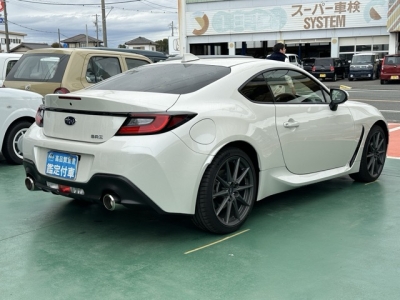 BRZ(スバル)中古車 内外装写真他２