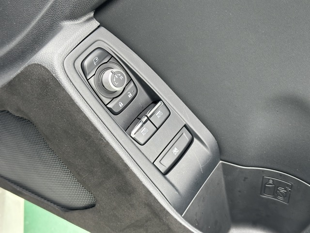 BRZ(スバル)中古車 11