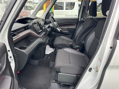 ソリオバンディッド(スズキ)中古車 前席内装