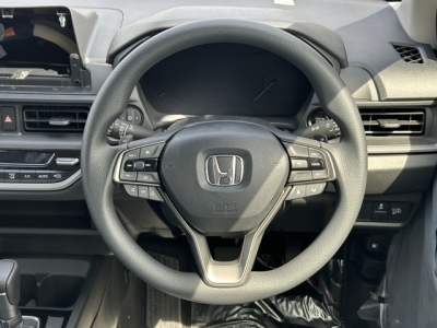WR-V(ホンダ)ディーラ-試乗車 内外装写真
