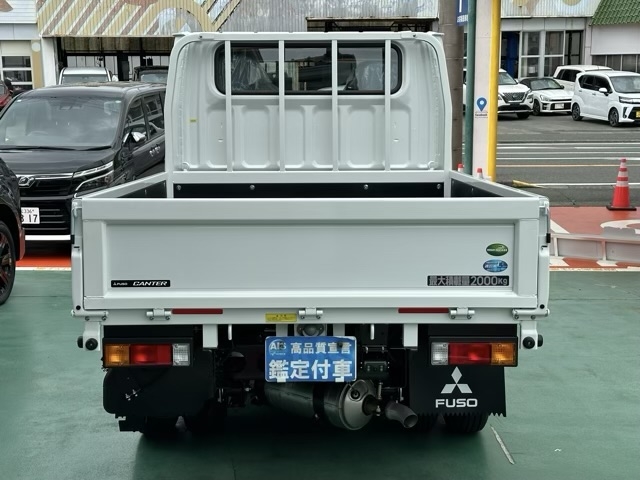 キャンター(三菱)レンタ登録済未使用車 8