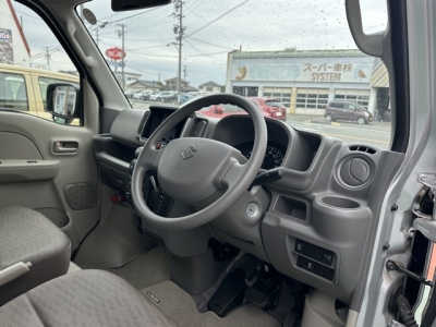 エブリイバン(スズキ)中古車 内外装写真