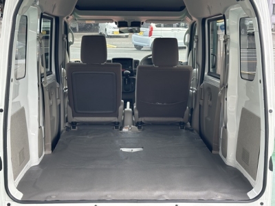 エブリイバンのOEM(スズキ)中古車 内外装写真他２