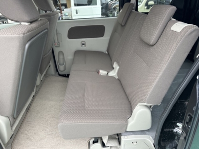NV１００クリッパー(ニッサン)中古車 後席内装