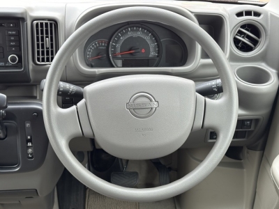 NV１００クリッパー(ニッサン)中古車 内外装写真