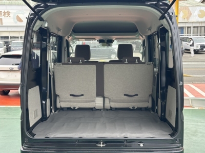 NV１００クリッパー(ニッサン)中古車 内外装写真他１