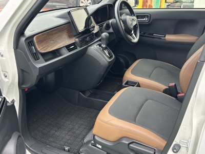 N-ONE(ホンダ)中古車 前席内装