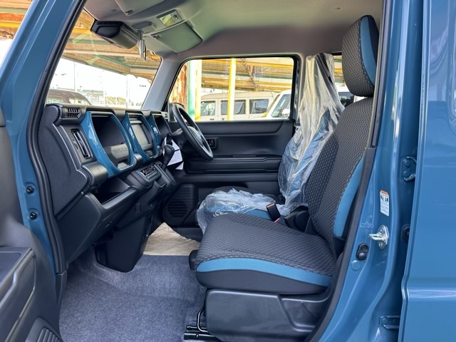 ハスラー(ダムド)新車見本展示無 4