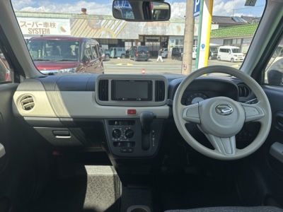 ミラトコット(ダイハツ)中古車 後席から見た前席