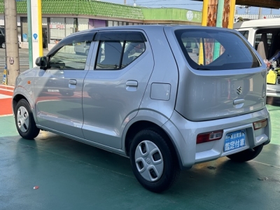 アルト(スズキ)中古車 後方