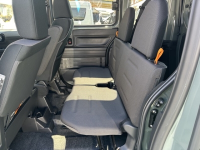 N-VAN(ホンダ)届出済未使用車 後席内装