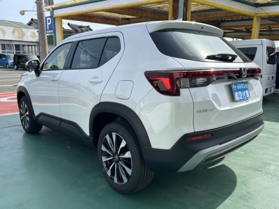 WR-V(ホンダ)登録済未使用車 後方