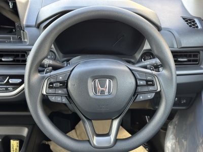 WR-V(ホンダ)登録済未使用車 内外装写真