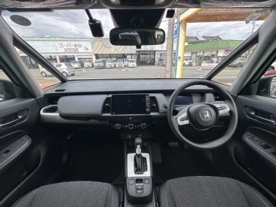 フィット(ホンダ)レンタＵＰ 後席から見た前席
