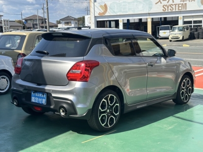 スイフトスポーツ(スズキ)中古車 内外装写真他２