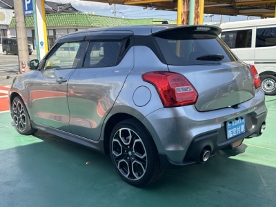 スイフトスポーツ(スズキ)中古車 後方