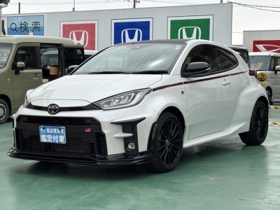 GRヤリス(トヨタ)中古車 前方