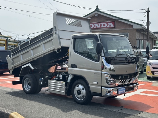 キャンター(三菱)レンタ登録済未使用車 21