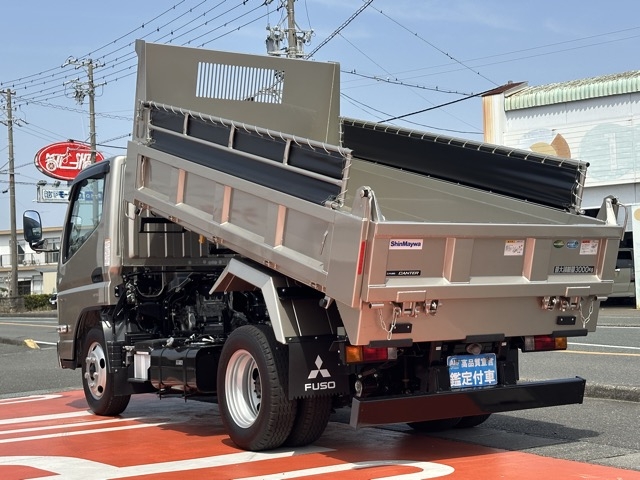 キャンター(三菱)レンタ登録済未使用車 22
