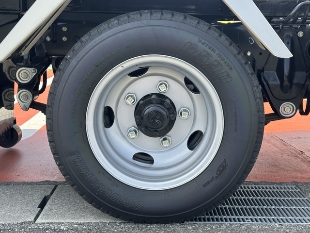 キャンター(三菱)レンタ登録済未使用車 5