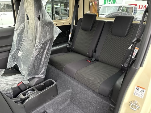 ジムニー(ダムド)新車見本展示無 4