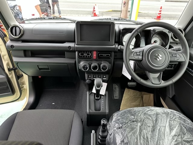 ジムニー(ダムド)新車見本展示無 5