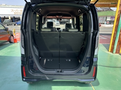 新型N-BOX(ホンダ)届出済未使用車 内外装写真他２