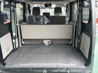 エブリイバンのOEM(スズキ)中古車 内外装写真他